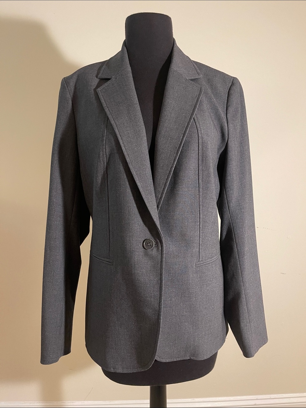 Anne Klein Classic Single-Button Gray Blazer